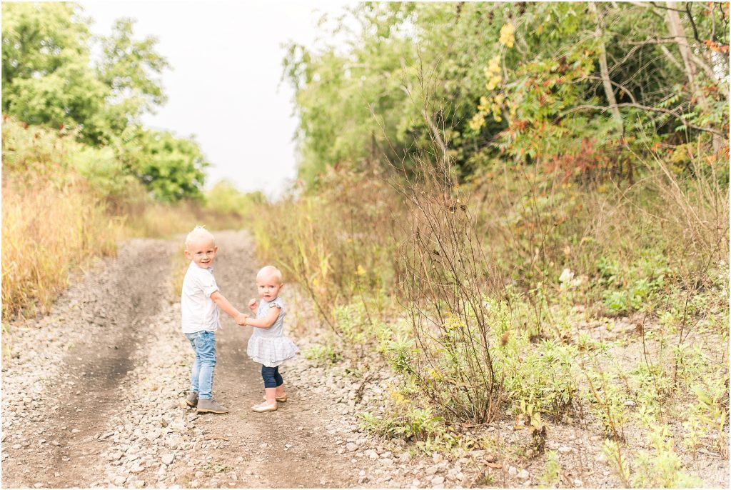 Norfolk County trail family session kids