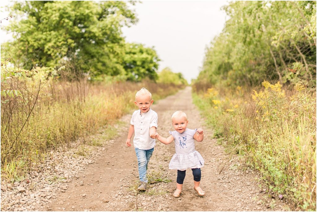 Norfolk County trail family session kids