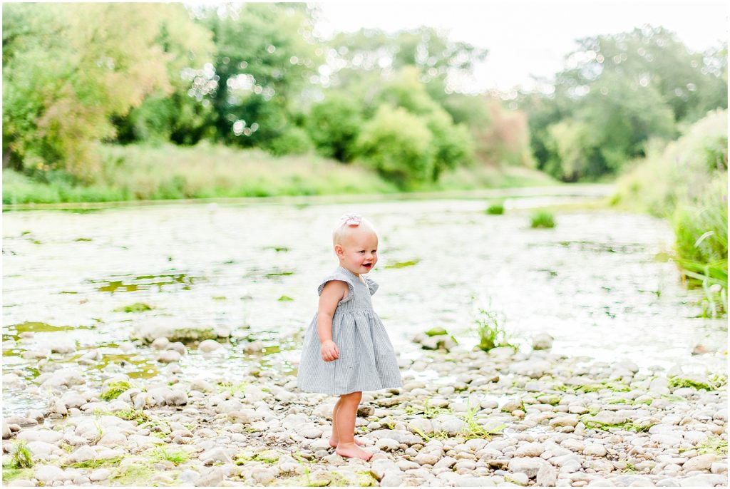 grand river bank brant conservation brantford family session baby girl