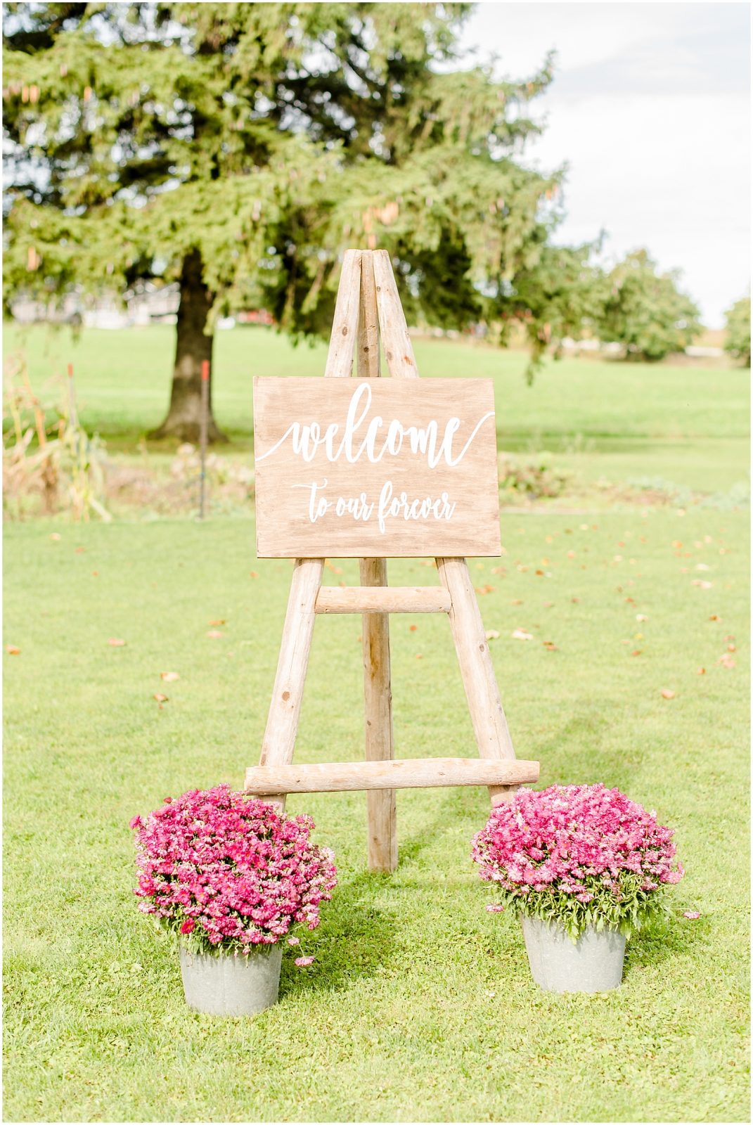 St. Mary's Countryside Wedding ceremony welcome sign