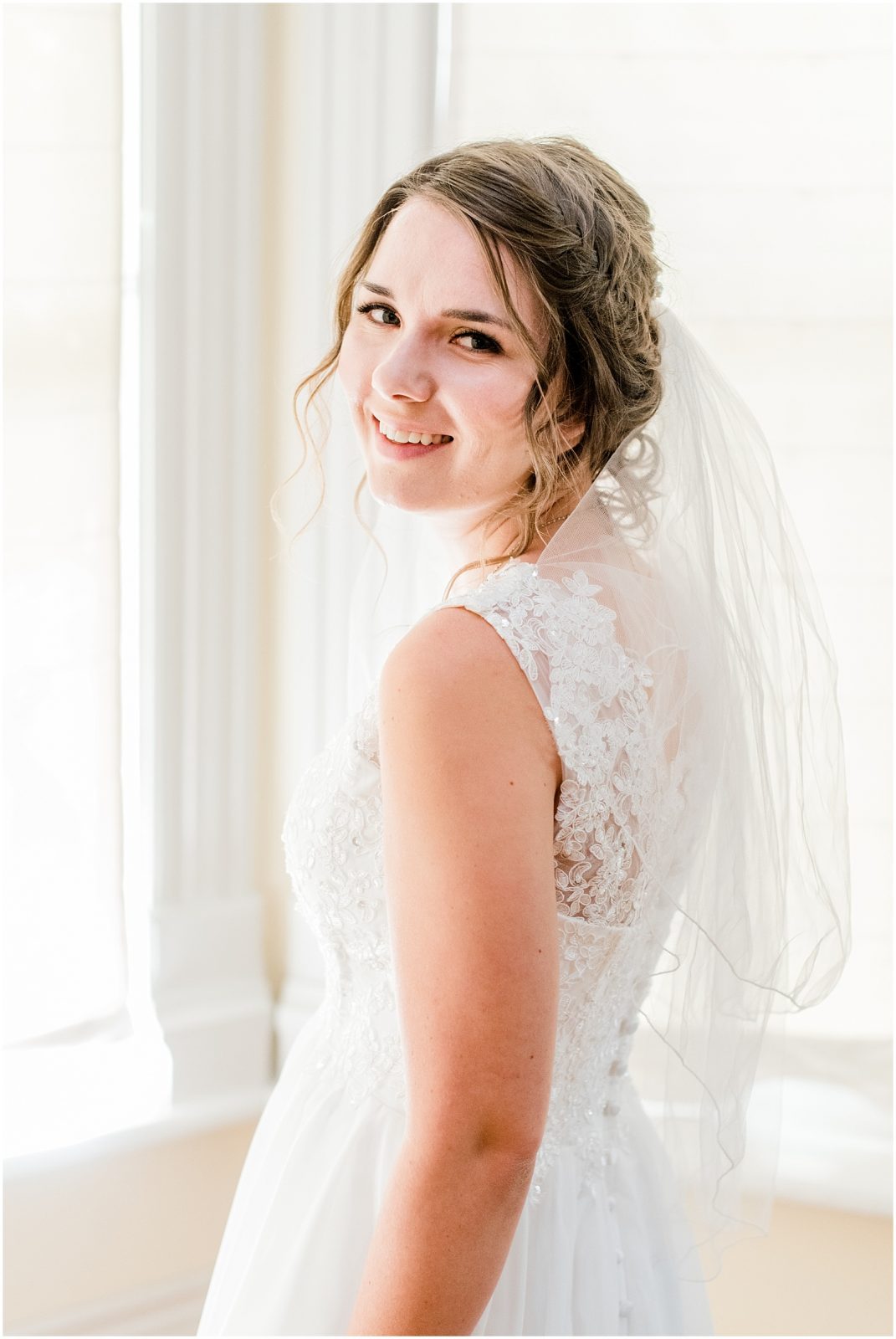oxford country countryside wedding bride smiling