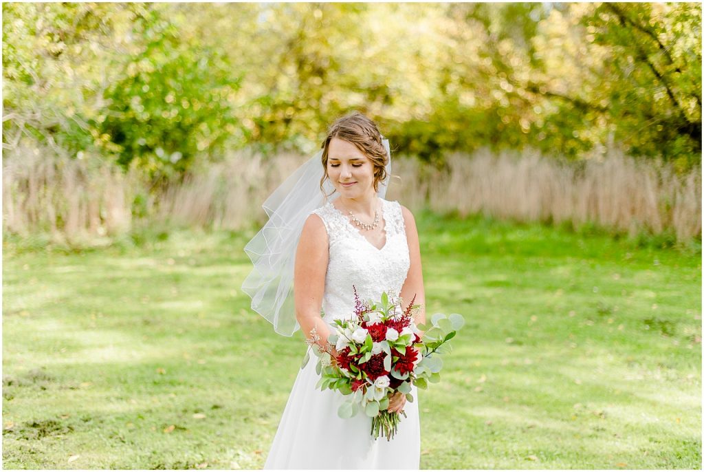 oxford country countryside wedding bride holding bouquet