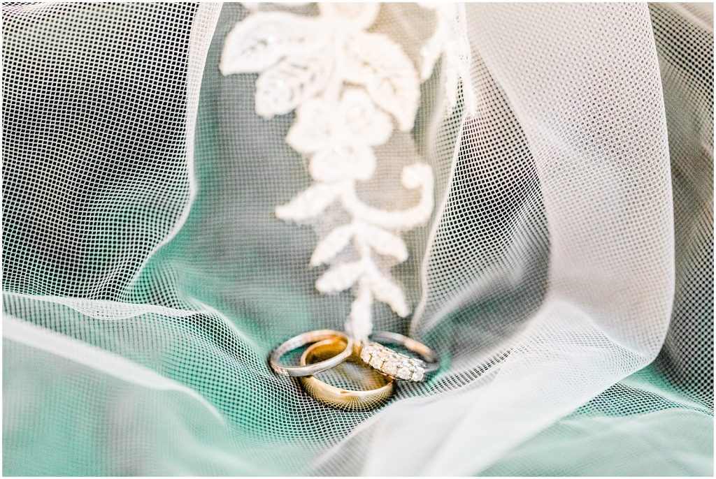 primp and proper salon vancouver wedding ring details