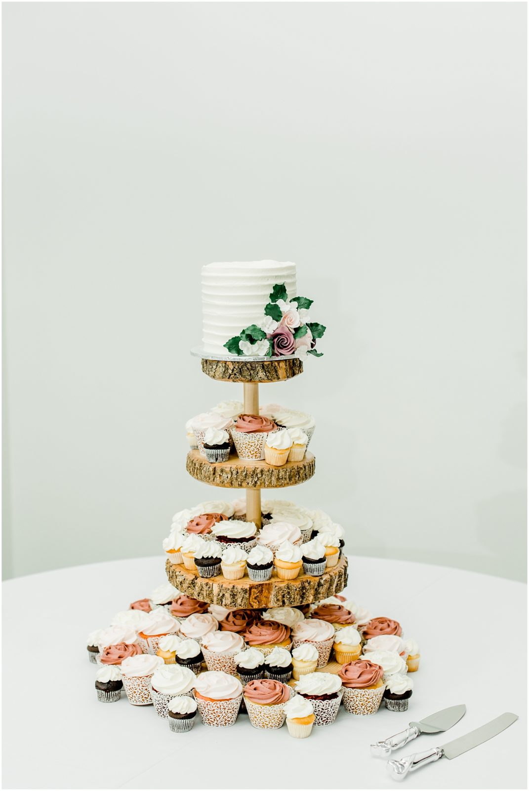 Goodwill Industries Wedding cake